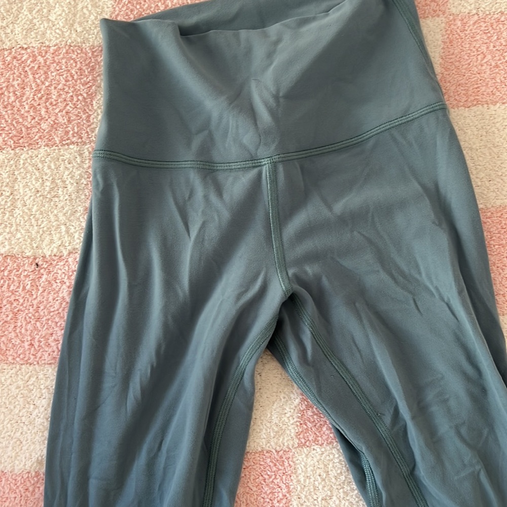 Lululemon rare aligns - Picture 4 of 4